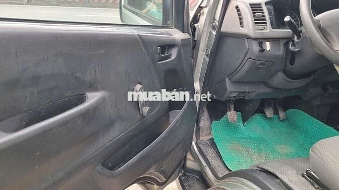 Toyota Hiace 2010 16 chỗ Bạc