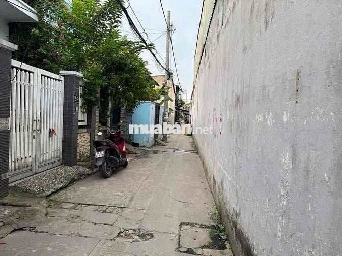 cần bán nhà gấp (ngay bệnh viện bình tân 70m2)