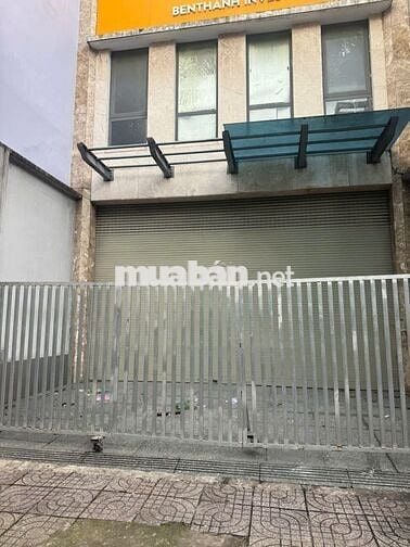 Tòa văn phòng Âu Cơ Tân Bình hầm 6 tầng giá tốt khu vực.