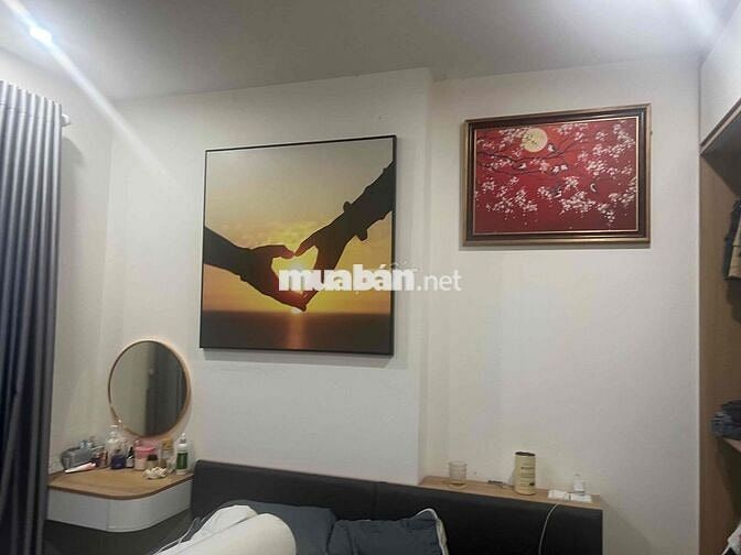 Gia Đình đổi chỗ ở bán nhanh căn chung cư thương mại 1 phòng ngủ Vip