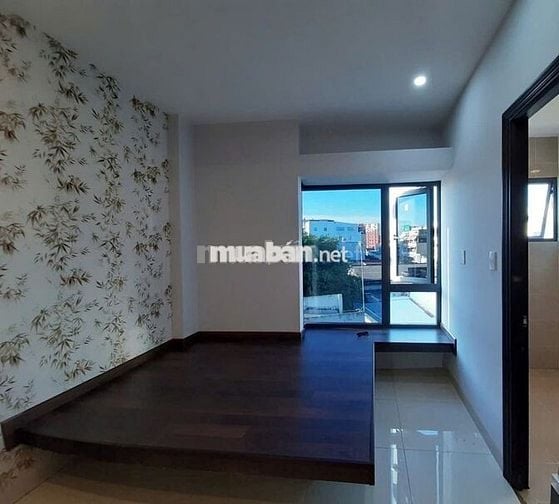 Căn hộ view CV thoáng mát, an ninh, mới XD. Cách cầu vượt Cây Gõ 200m.