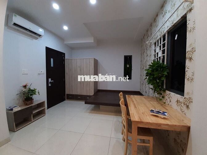 Căn hộ view CV thoáng mát, an ninh, mới XD. Cách cầu vượt Cây Gõ 200m.