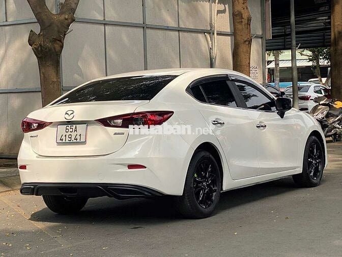 Mazda 3 2016