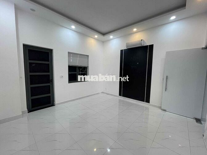 Cho Thuê Tầng Trệt góc 2 Mặt tiền , #Cityland P10 Gò Vấp.