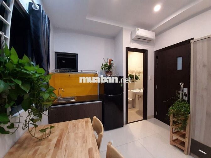 Căn hộ view CV thoáng mát, an ninh, mới XD. Cách cầu vượt Cây Gõ 200m.