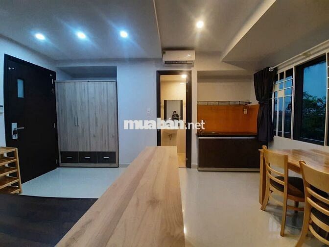 Căn hộ view CV thoáng mát, an ninh, mới XD. Cách cầu vượt Cây Gõ 200m.