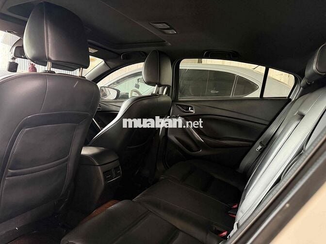 Mazda 6 2018 2.5L Premium Cao cấp nhất