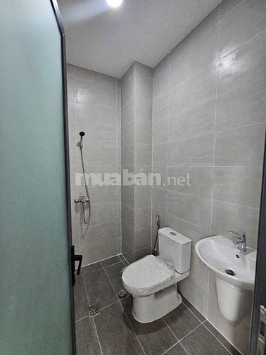Mặt bằng kinh doanh, nhà nguyên căn ngay trung tâm Global City