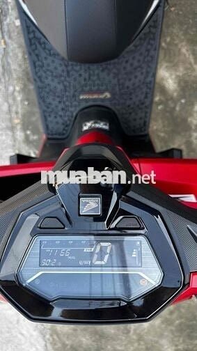 Vario 160 ABS 2023 đỏ nhám ( hỗ trợ góp )