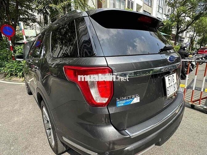 Ford Explorer 2018 2.3L Ecoboost - 76000 km