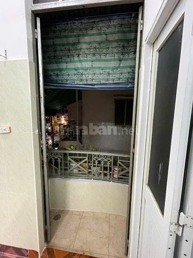 Cho thuê phòng trọ căn góc 2 mặt tiền đường Phan Xích Long, Phú Nhuận