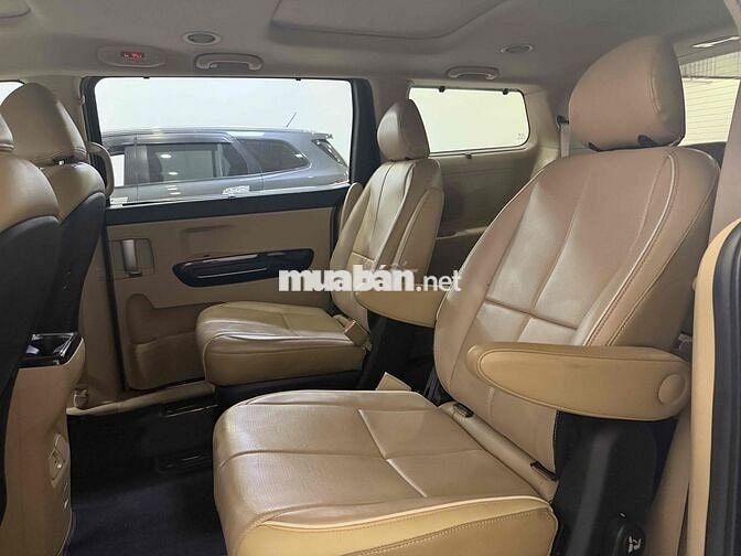 Kia Sedona 2018 2.2D Bản Full máy dầu