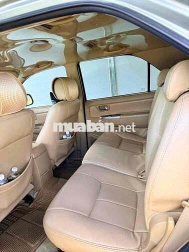 Toyota Fortuner 2012 2.5G 4x2 - 120000 km