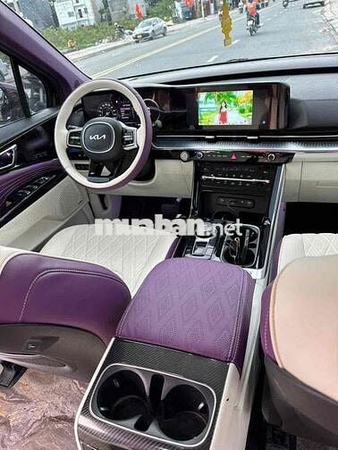 Kia Carnival 2023 Signature Full nội thất Limousin