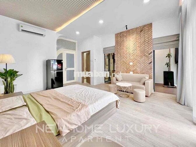 Cho Thuê CHDV40m2 Bancol Thang Máy, Hầm Xe Full NT A - Z Giáp Quận 1-3