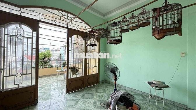 GẦN CHỢ BÌNH TRỊ ĐÔNG🔥🚀 DT: 113M2 ( 5,4 X 22 ) 3 TẦNG - 5PN - HẺM HƠI