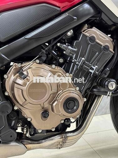 📍𝐇𝐎𝐍𝐃𝐀 𝐂𝐁𝟔𝟓𝟎𝐑 𝟐𝟎𝟐𝟏