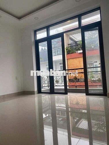 CHO THUÊ NHÀ NC HXH 116 LÊ LỢI P4 4PN 4WC