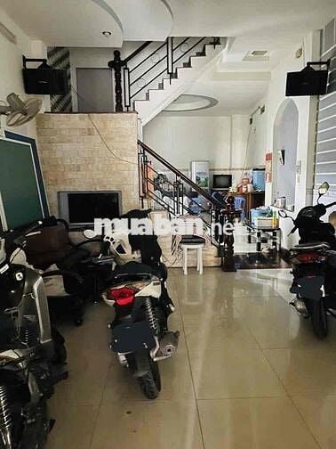 HẺM XE TẢI TRÁNH- 4 TẦNG BTCT- 63M2- VIP PHƯỜNG 12- CHỈ NHỈNH 6TỶ