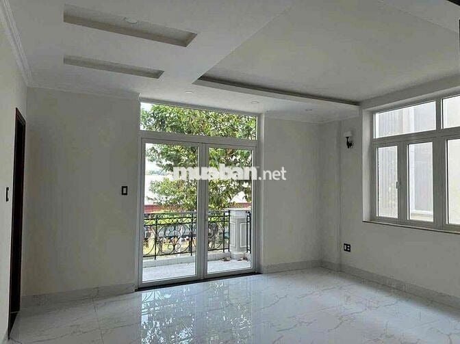 Biệt Thự Phú Cường 6pn có thang máy 1 trệt 2 Lầu