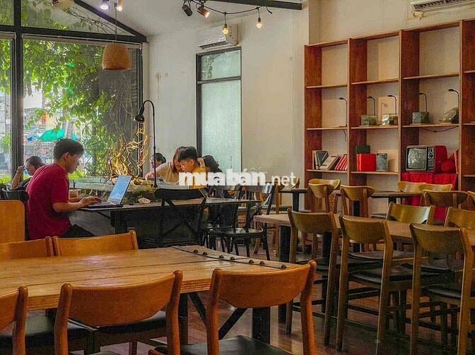 sang quán cf Đường Ngô Gia Tự , Chánh Nghĩa 10x20m.