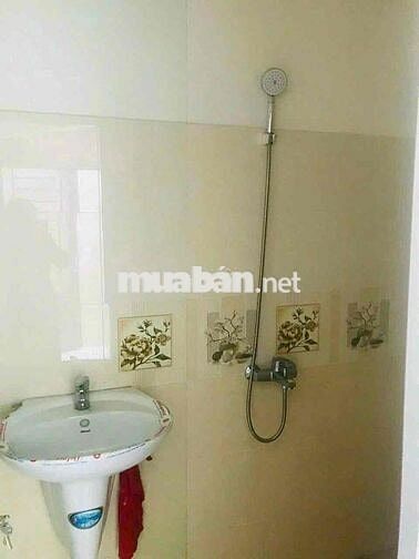 NHÀ SỬA MỚI TINH,ĐƯỜNG 10m ,VỪA Ở VỪA LÀM VP CY, SPA,NAIL,bán hàng onl