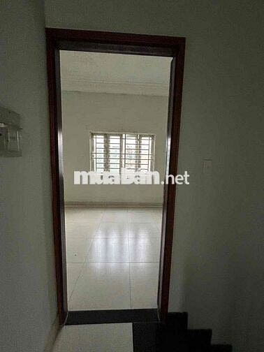 🟢Cho thuê nhà hẻm đường TL37 1 trệt, 2 lầu, 3 phòng ngủ, 1 phòng thờ,