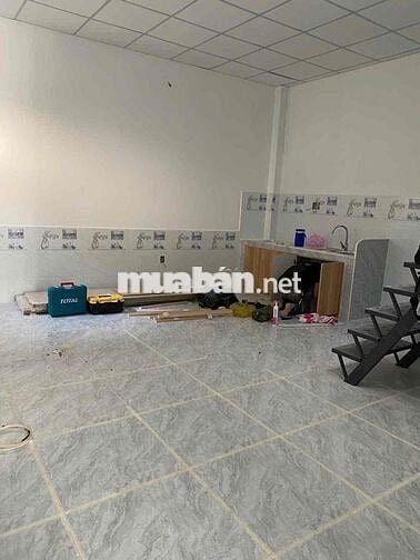 nhà đẹp mới xây 1 lầu 2pn 2wc gần hẻm xe hơi