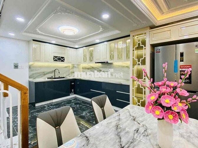 Nhà hẻm 54 Bùi Quang Là, 7.x Tỷ full nội thất cao cấp