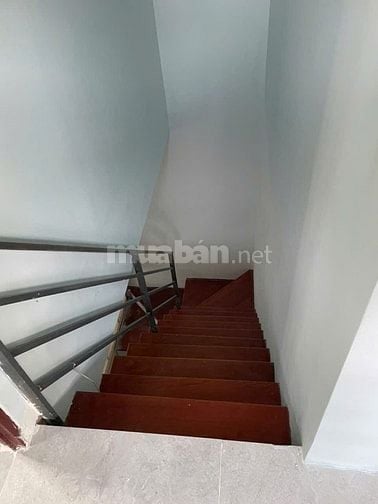 Bán nhà như hình quận 7 ngay ngã tư Nguyễn Lương Bằng và Phạm Hữu Lầu