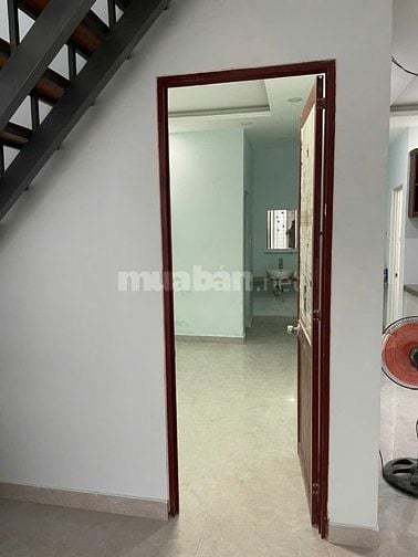 Bán nhà như hình quận 7 ngay ngã tư Nguyễn Lương Bằng và Phạm Hữu Lầu