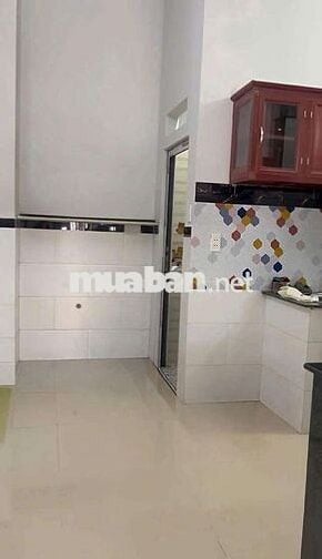 Cho thuê nhà mặt tiền đường hiệp thành, q12
DT: 4x 15 m.