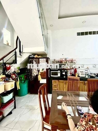 🏡 NHÀ ĐẸP QUANG TRUNG – 95M² – 4 TẦNG – 5 PN – SỔ VUÔNG, CHO XEM NGAY!