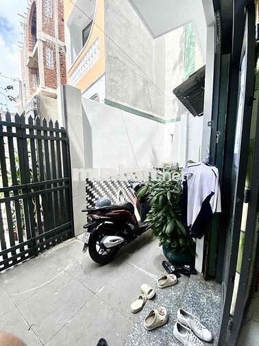 🏡 NHÀ ĐẸP QUANG TRUNG – 95M² – 4 TẦNG – 5 PN – SỔ VUÔNG, CHO XEM NGAY!