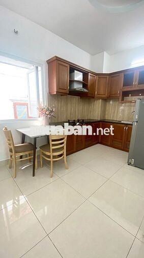 Cho Thuê Căn Hai Phòng Ngủ Gần Nguyễn Hữu Cảnh