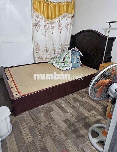 Phòng trọ giá rẻ giờ giấc tự do cách mạng tháng 8