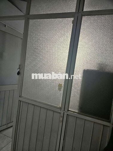 Phòng trọ giá rẻ giờ giấc tự do cách mạng tháng 8