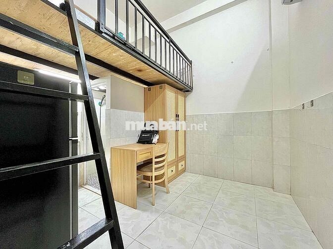 PHÒNG TRỌ CÓ GÁC GIÁ RẺ SẴN ĐẦY ĐỦ NỘI THẤT GÁC CAO NGAY LÊ TRỌNG TẤN