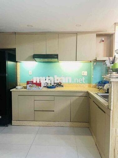 KTX Sinh viên nữ gần trường ĐH Kinh Tế