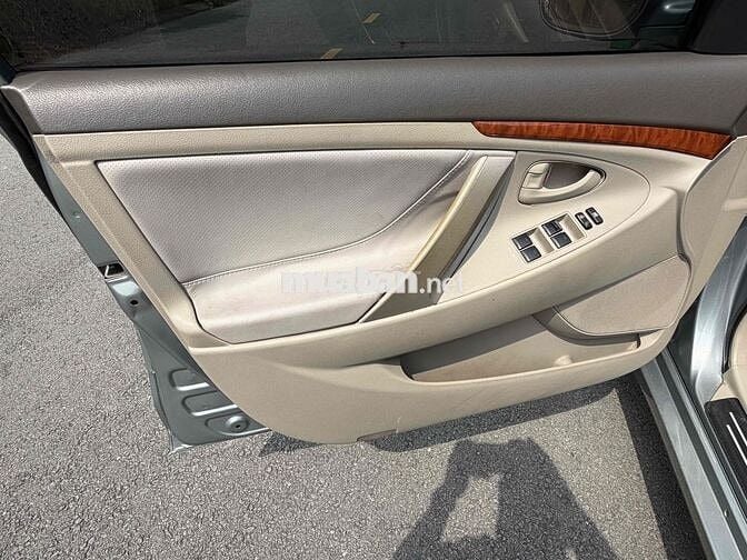 Toyota Camry 2011 2.4G - 91000 km siêu cọp