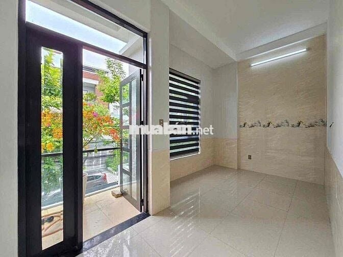 💥📣NGỘP VỐN - BÁN GẤP NHÀ 1TRỆT1LẦU NGAY KDC - #GIÁ_CHỈ_1TỶ_310TRIỆU CÁ