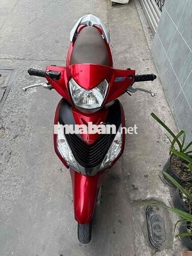 Vision đời2016 xe đẹp máy zin êm đúng chủ chỉ 16tr