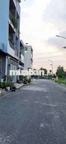 Cần bán gấp đất thổ cư huyện Bình Chánh cũ