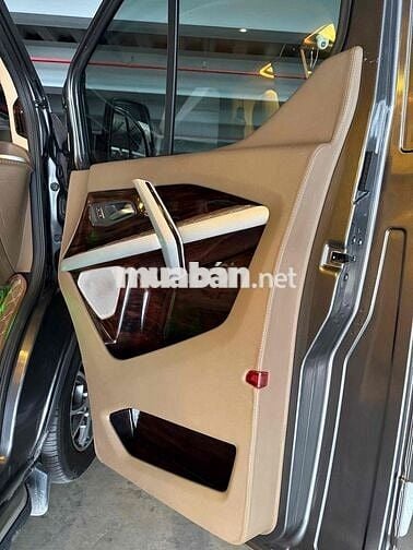 Ford Tourneo 2020 Limousine Vvip 7 chỗ Số Tự Động