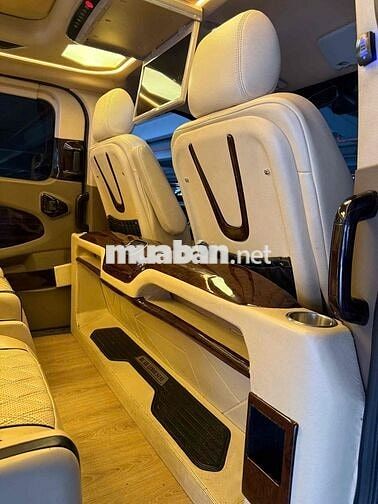 Ford Tourneo 2020 Limousine Vvip 7 chỗ Số Tự Động