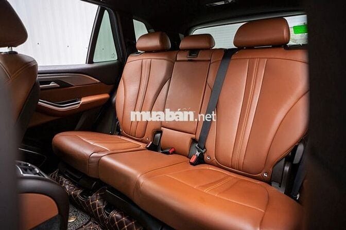 Vinfast Lux SA premium sản xuất 2021