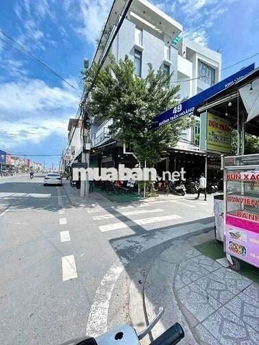 Bán Nền Tặng Nhà Cấp 4 Kiên Cố Hẻm 49 Trần Hoàng Na