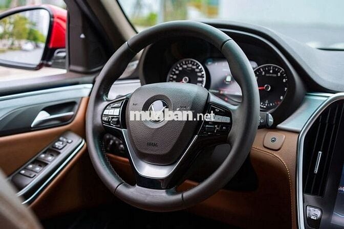 Vinfast Lux SA premium sản xuất 2021