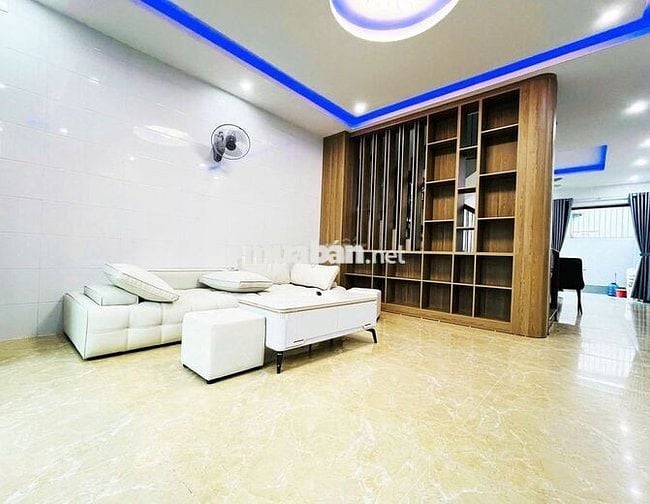 NHÀ NGUYÊN CĂN LIÊN CHIỂU 3 TẦNG 3PN 5WC NỘI THẤT HIỆN ĐẠI