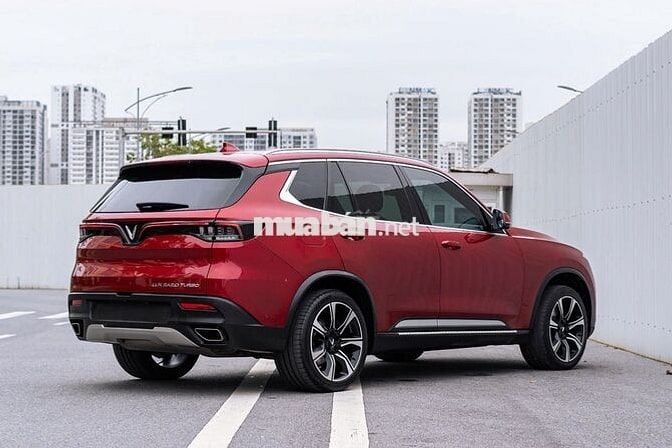 Vinfast Lux SA premium sản xuất 2021